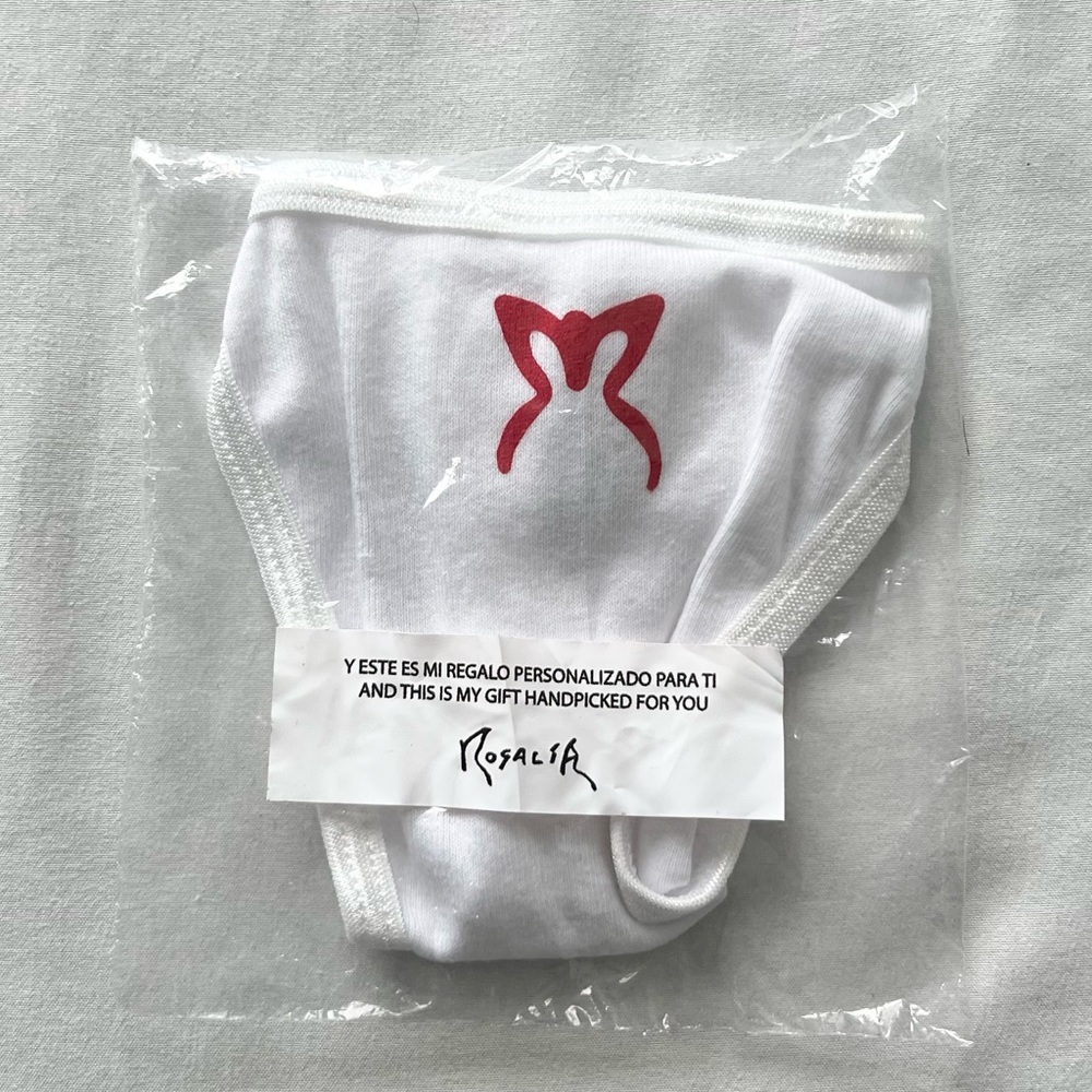 Rosalia Motomami Thong